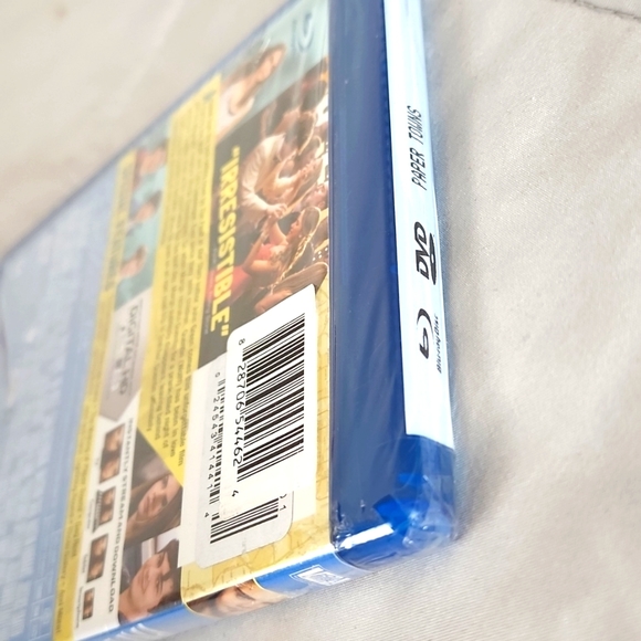Paper Towns [Blu-ray] sealed - Picture 3 of 3